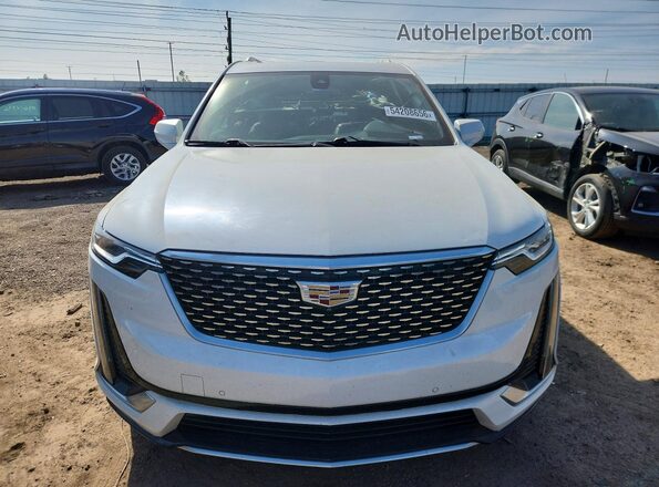 1GYKPDRS1LZ130198 2020 CADILLAC XT6 White Widok z przodu