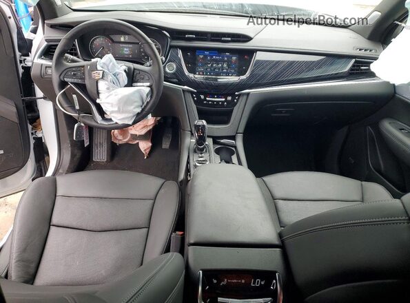 1GYKPDRS4SZ158205 2025 CADILLAC XT6 White Vista del salpicadero
