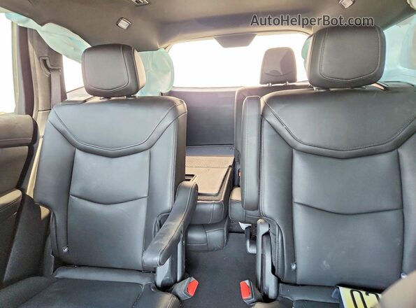 1GYKPDRS6PZ185719 2023 CADILLAC XT6 Silver Vista de los asientos traseros