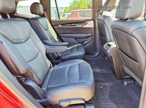 1GYKPDRS7MZ232347 2021 CADILLAC XT6 Red უკანა სალონის ხედი
