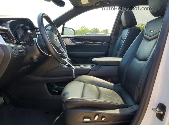 1GYKPDRS7PZ173059 2023 CADILLAC XT6 White Вид салону спереду