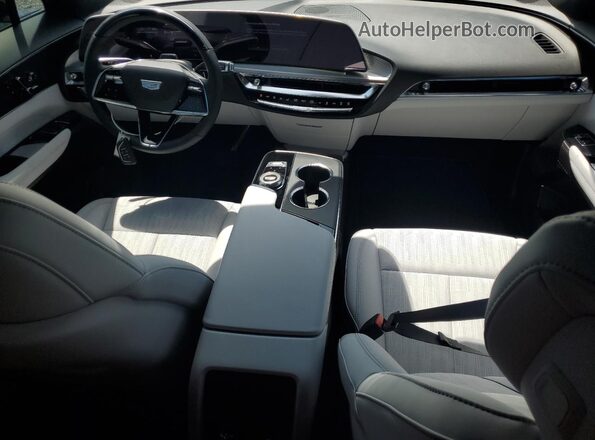 1GYKPNRK9TZ307652 2026 CADILLAC OTHER Gray Dashboard view