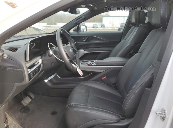 1GYKPRRK2RZ105106 2024 CADILLAC OTHER White Սալոնի դիմացի տեսք
