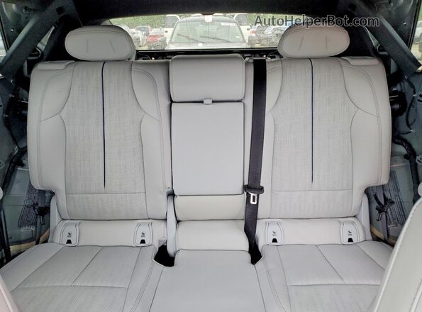 1GYKPURK7SZ316651 2025 CADILLAC OTHER Silver Rear seats view