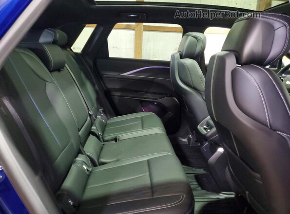 1GYKPURL4SZ318401 2025 CADILLAC OTHER Blue Rear interior view