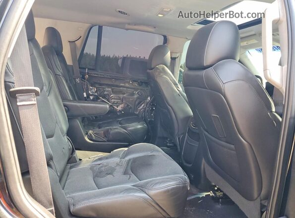 1GYS3BKJ2JR104451 2018 CADILLAC ESCALADE Black Հետևի նստատեղերի տեսք