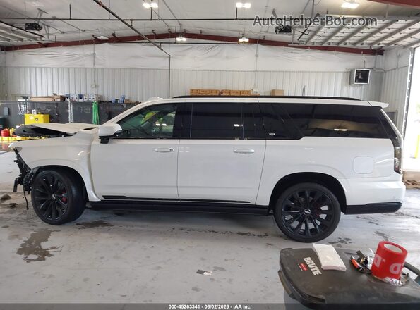 1GYS9RRL4SR237759 2025 CADILLAC ESCALADE White Widok wnętrza 360 stopni