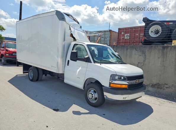 1HA3GSC73SN014876 2025 CHEVROLET EXPRESS White Front right