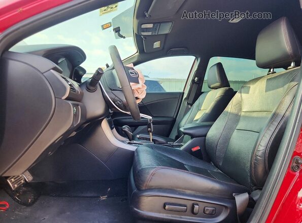 1HGCR2F10HA078901 2017 HONDA ACCORD Красный Вид салона спереди