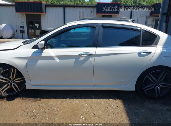 1HGCR2F10HA113114 2017 HONDA ACCORD White 