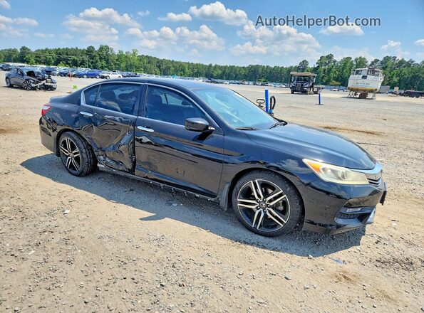 1HGCR2F11HA024782 2017 HONDA ACCORD Black Przód prawy