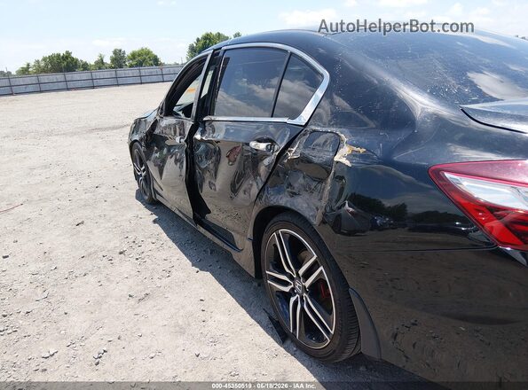 1HGCR2F17HA257548 2017 HONDA ACCORD Black 
