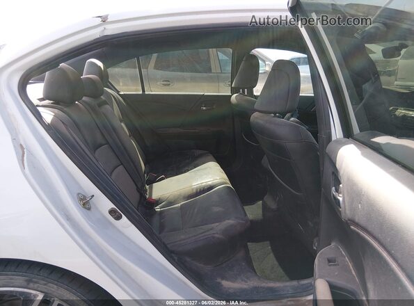 1HGCR2F18HA007526 2017 HONDA ACCORD White Widok naklejki z numerem VIN