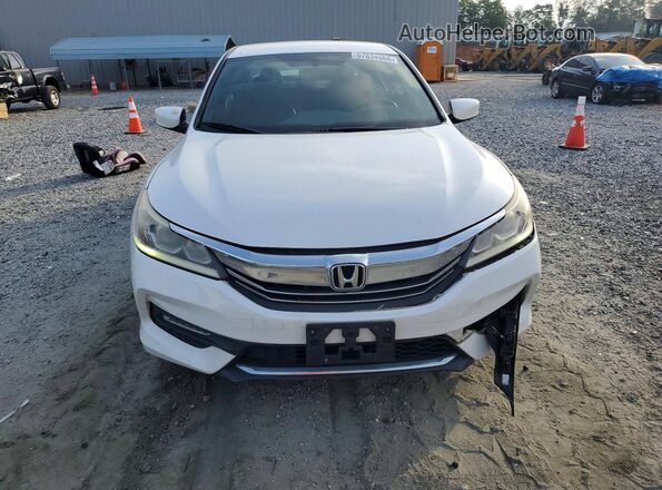 1HGCR2F1XHA011027 2017 HONDA ACCORD White Դիմացի տեսք