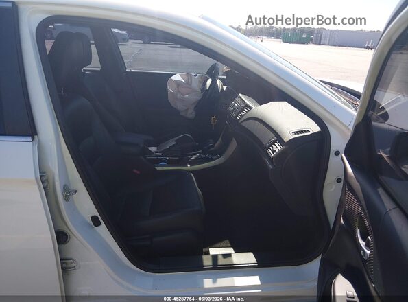 1HGCR2F1XHA011898 2017 HONDA ACCORD Белый Вид салона спереди