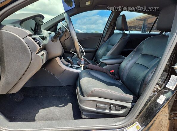 1HGCR2F1XHA069784 2017 HONDA ACCORD Black Front interior view