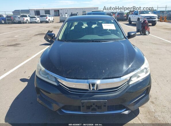 1HGCR2F32HA061924 2017 HONDA ACCORD Black Вид задньої частини салону