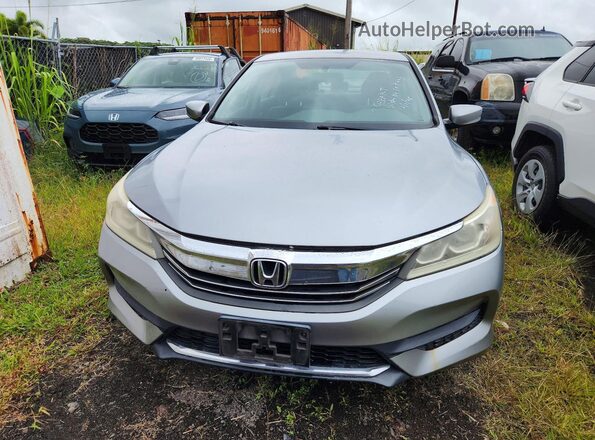 1HGCR2F32HA148853 2017 HONDA ACCORD Silver Vista frontal