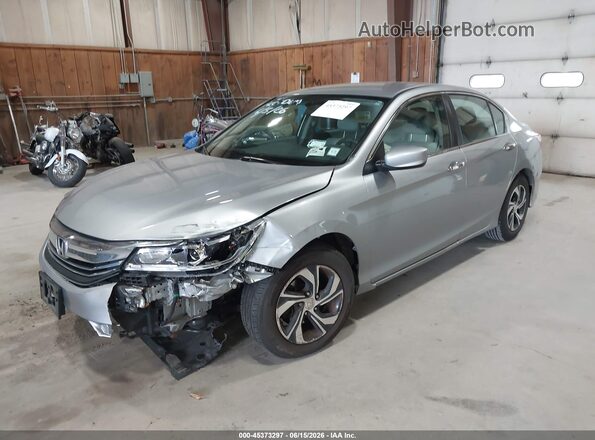 1HGCR2F34HA200760 2017 HONDA ACCORD Silver Przód lewy