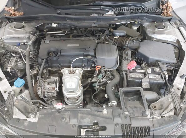 1HGCR2F34HA200760 2017 HONDA ACCORD Silver Widok z tyłu