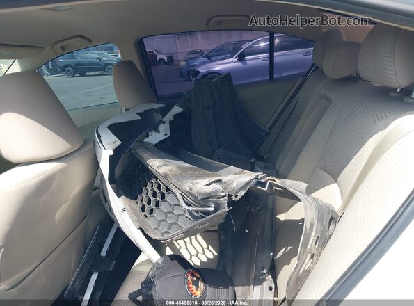1HGCR2F35GA224175 2016 HONDA ACCORD White VIN sticker view