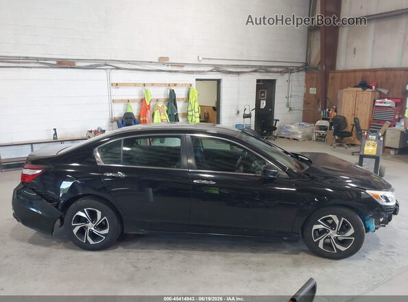 1HGCR2F35GA231255 2016 HONDA ACCORD Black Widok wnętrza z tyłu