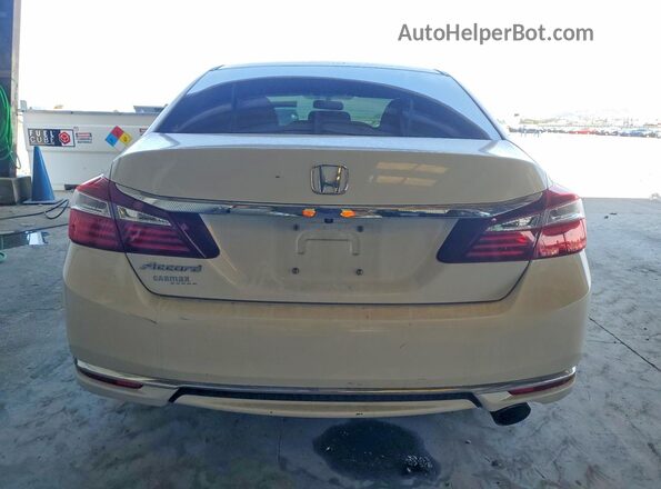 1HGCR2F35HA093279 2017 HONDA ACCORD Белый Вид сзади