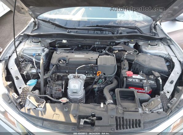 1HGCR2F37HA024609 2017 HONDA ACCORD Silver Widok z tyłu