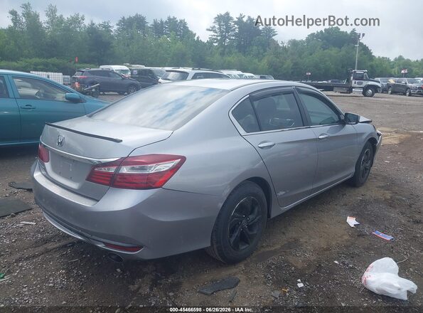 1HGCR2F37HA202583 2017 HONDA ACCORD Серебряный Задняя правая четверть