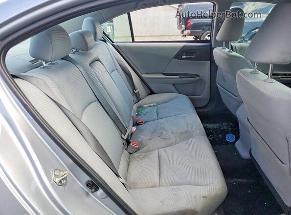 1HGCR2F38HA142913 2017 HONDA ACCORD Silver Հետևի նստատեղերի տեսք