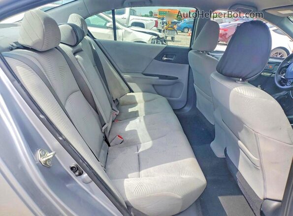 1HGCR2F38HA204374 2017 HONDA ACCORD Silver Հետևի նստատեղերի տեսք