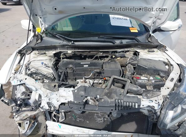 1HGCR2F3XHA221905 2017 HONDA ACCORD White Вид ззаду
