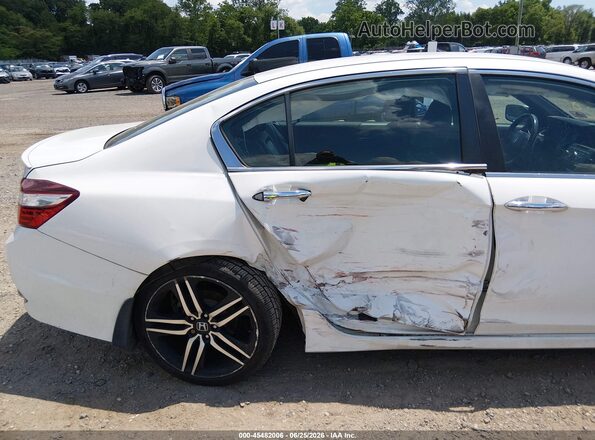 1HGCR2F51HA014840 2017 HONDA ACCORD Белый Вид спереди
