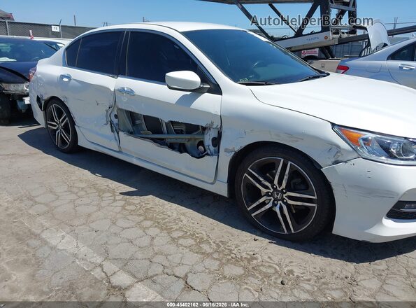 1HGCR2F53HA195231 2017 HONDA ACCORD White Вид спереду