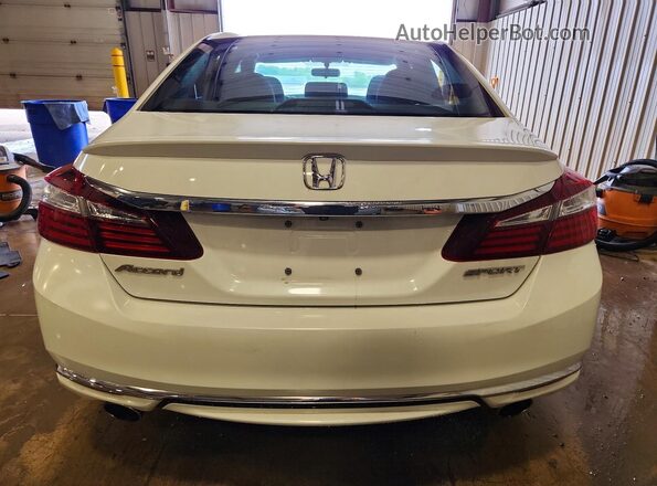 1HGCR2F55HA116352 2017 HONDA ACCORD White უკანა ხედი