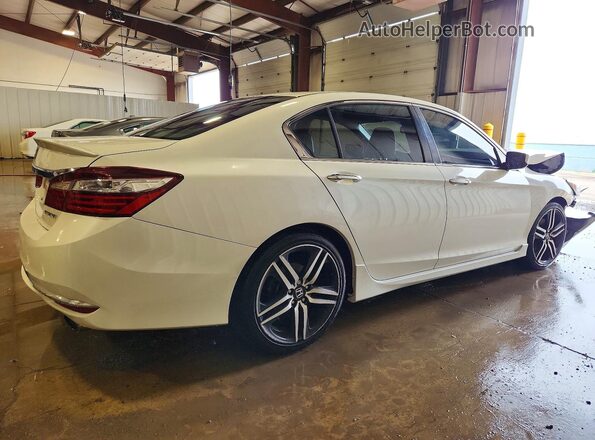 1HGCR2F55HA116352 2017 HONDA ACCORD White უკანა მარჯვენა
