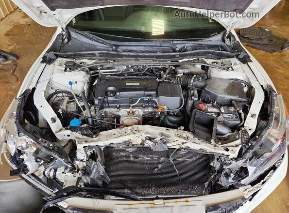 1HGCR2F55HA116352 2017 HONDA ACCORD White უკანა სალონის ხედი
