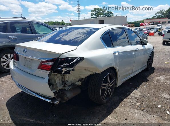 1HGCR2F55HA227953 2017 HONDA ACCORD White Вид спереду