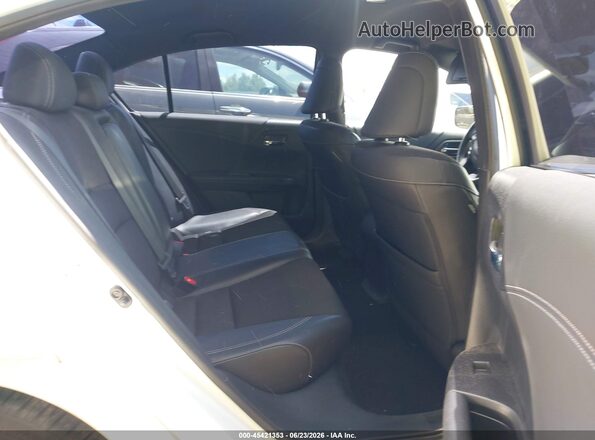1HGCR2F55HA227953 2017 HONDA ACCORD White Вид наклейки з VIN-кодом