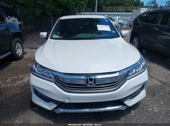 1HGCR2F55HA227953 2017 HONDA ACCORD White Вид щитка приладів