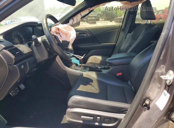 1HGCR2F55HA267286 2017 HONDA ACCORD Gray Vista interior delantera