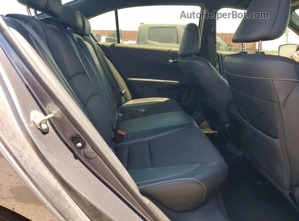 1HGCR2F55HA267286 2017 HONDA ACCORD Gray Vista de los asientos traseros