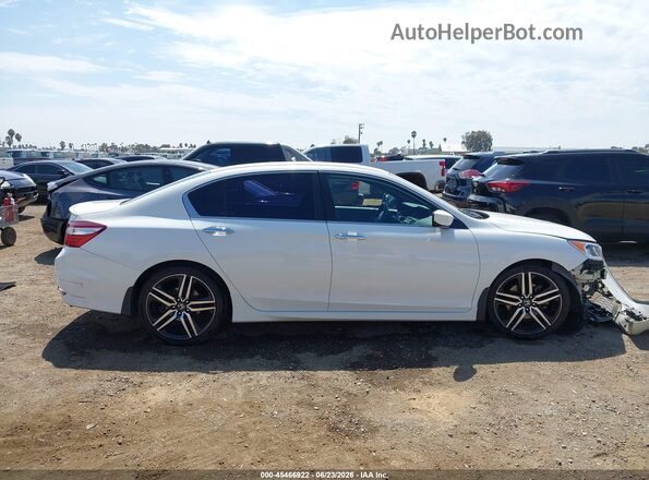 1HGCR2F56HA042262 2017 HONDA ACCORD Белый Панорамный вид салона 360°