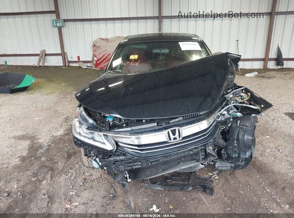 1HGCR2F57HA216534 2017 HONDA ACCORD Black Widok wnętrza z tyłu