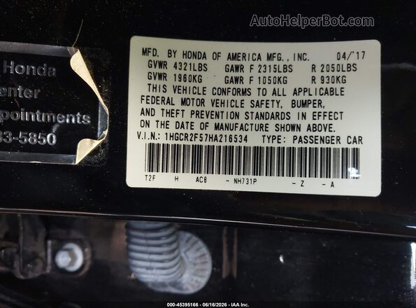 1HGCR2F57HA216534 2017 HONDA ACCORD Black Widok komory silnika