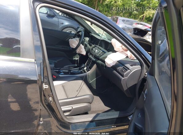 1HGCR2F57HA216792 2017 HONDA ACCORD Black Widok wnętrza z przodu