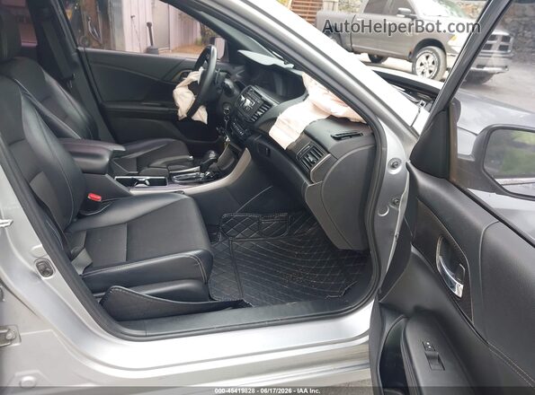 1HGCR2F58GA099285 2016 HONDA ACCORD Silver 