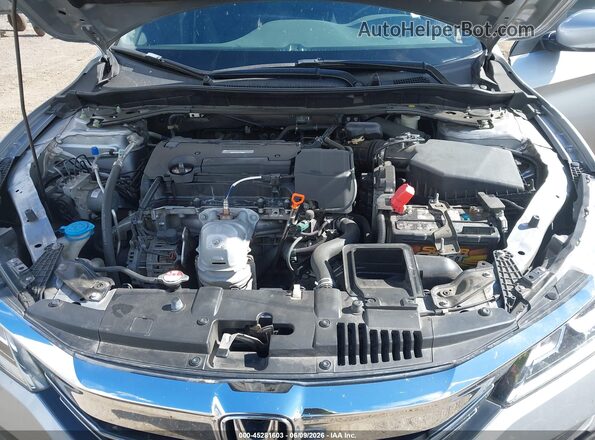 1HGCR2F64HA066939 2017 HONDA ACCORD Silver Vista trasera