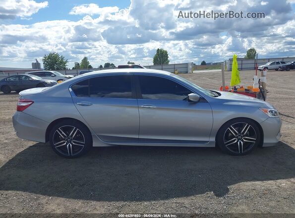 1HGCR2F64HA066939 2017 HONDA ACCORD Silver Vista interior de 360 grados