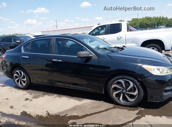 1HGCR2F74GA064017 2016 HONDA ACCORD Черный Вид задней части салона